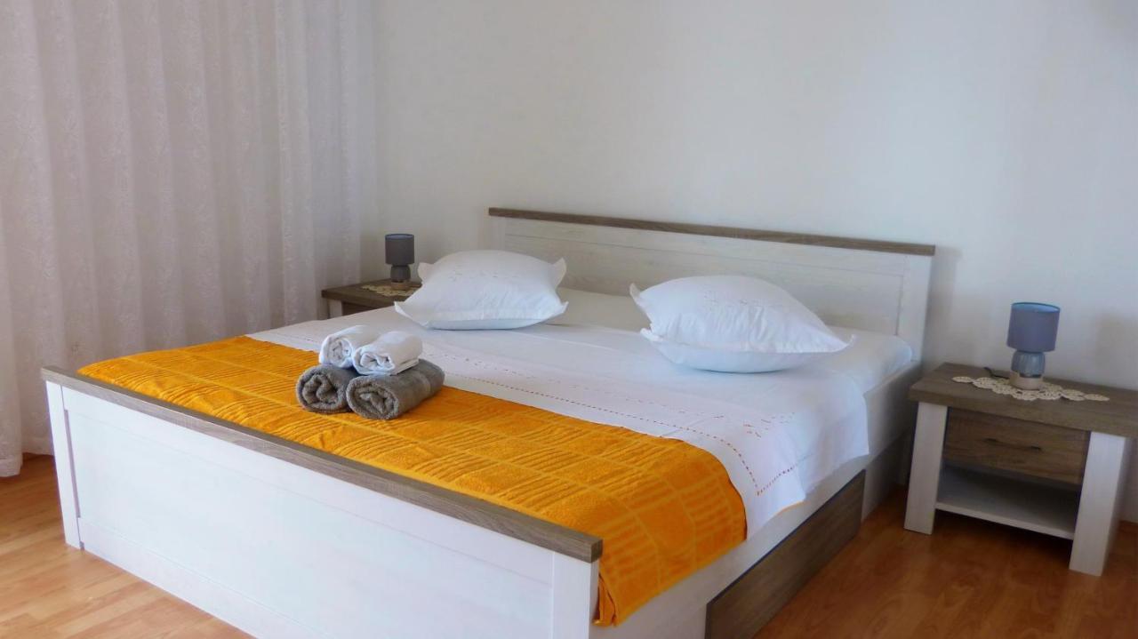 Stanici Beach Apartments Омиш Экстерьер фото