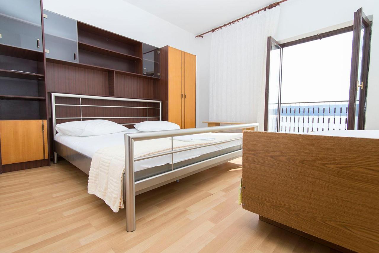 Stanici Beach Apartments Омиш Экстерьер фото