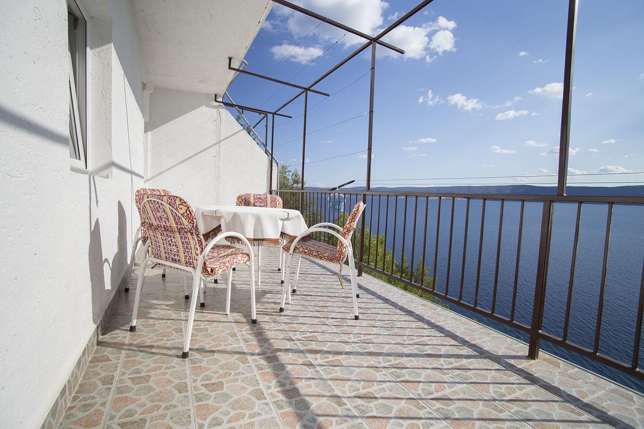 Stanici Beach Apartments Омиш Экстерьер фото